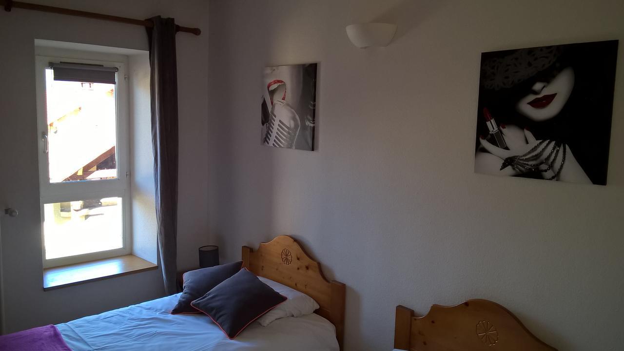 Auberge De Motz ภายนอก รูปภาพ