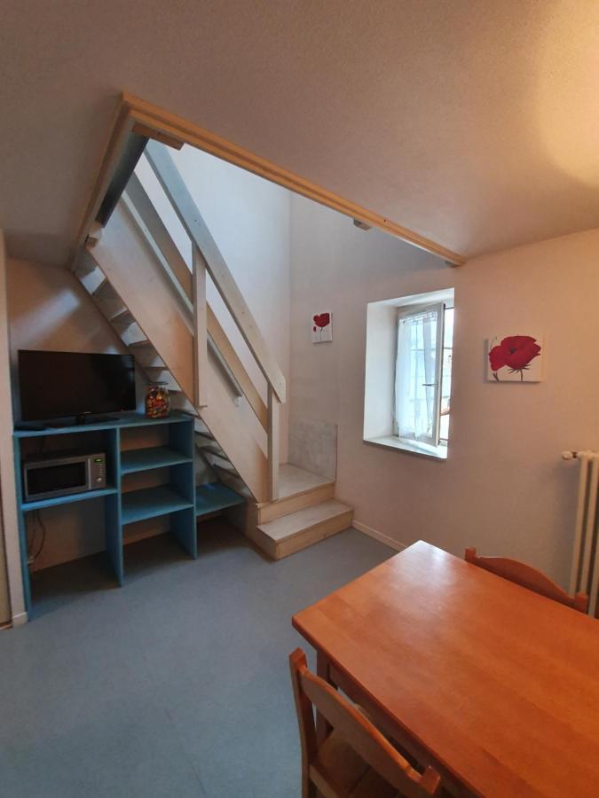 Auberge De Motz ภายนอก รูปภาพ